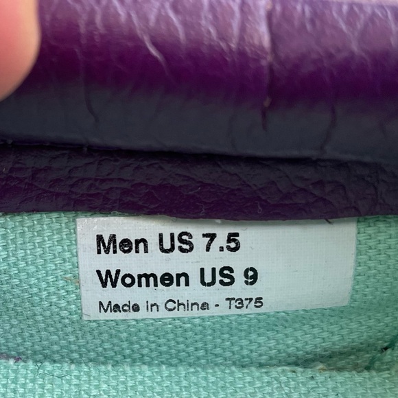 White and purple checkered Vans women’s 9 - Picture 7 of 7